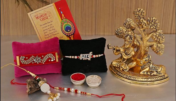 Surprise your dear brother with rakhi gift hampers
