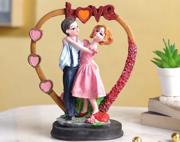 Unveiling Timeless Romance: Perfect Valentine Gifts from Craftvatika.com