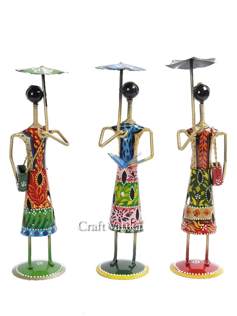 Fashion Dolls with Umbrella Metal Showpiece (Set Of 3)