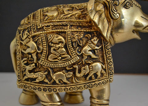  Brass Elephant Trunk Up Decorative Showpiece