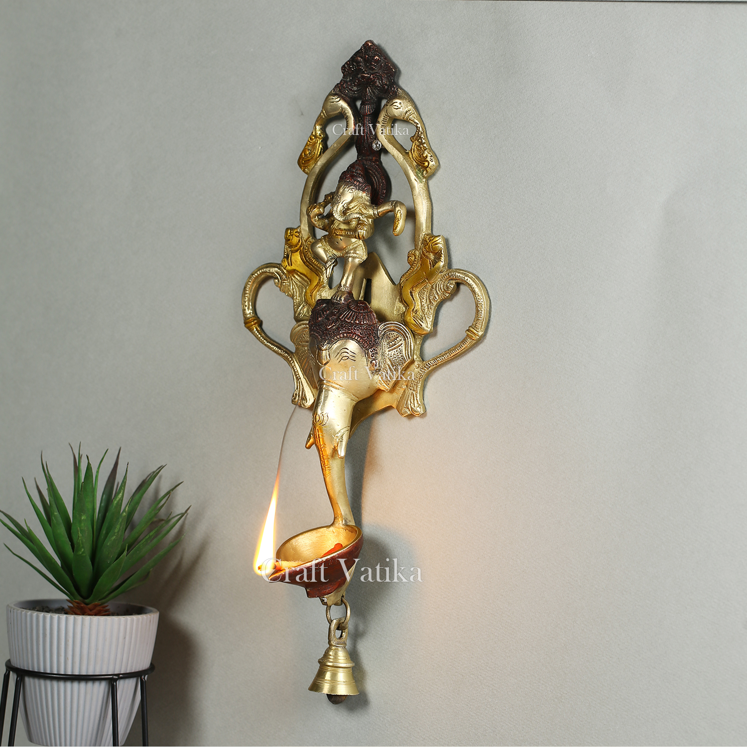 Ganesha Design Spiritual Brass Bell Oil Diya Lamp Chbw101